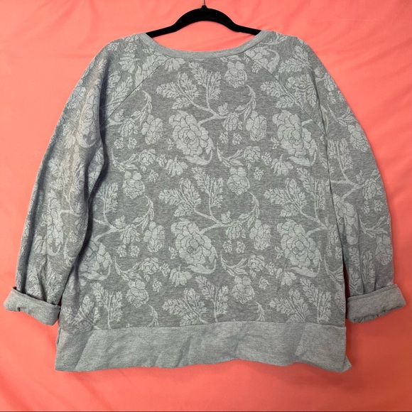 Gray old navy sweatshirt - Picture 3 of 5